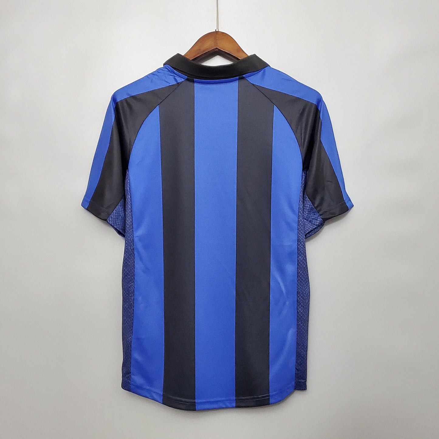 Camisa Inter de Milão Titular 01/02 - Versão Retrô