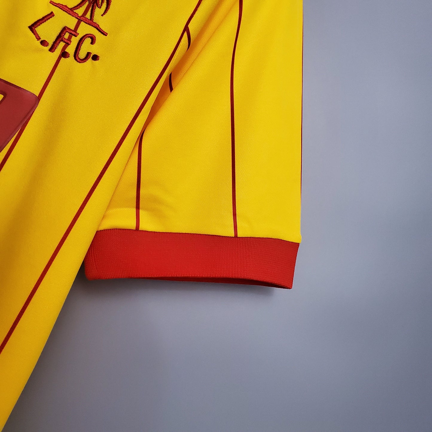 Camisa Liverpool Reserva 1984 - Versão Retrô