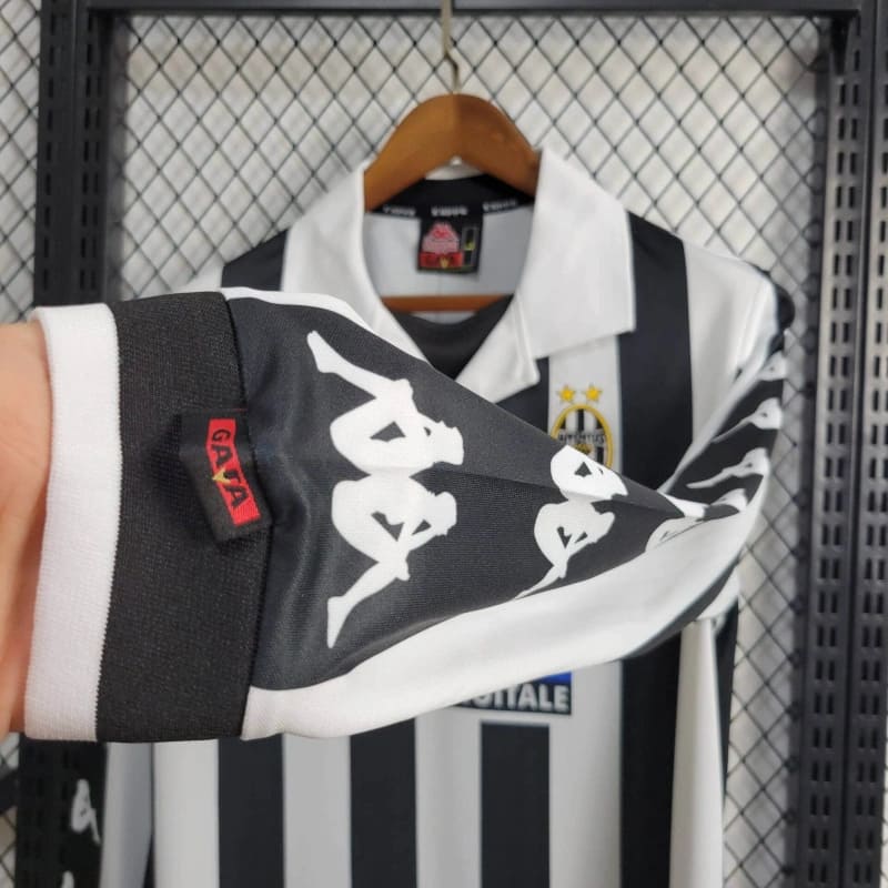 Camisa Juventus 99/00 - Versão Retrô Manga Longa